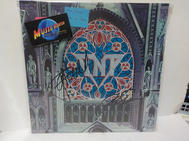 TNT - INTUITION M-/M- LP + 2 X NIMIKIRJOITUKSET