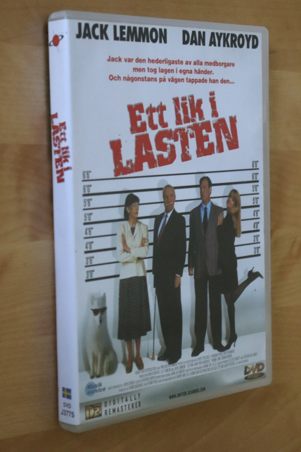DVD Nirri vex naapurilta Getting away with murder 1995