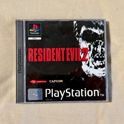 Resident Evil 2 PS1-peli (PAL)