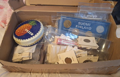 iso erä suomalaisia kolikoita. 5.070kg aarrearkku. 
