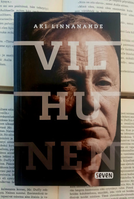 Aki Linnanahde - Vilhunen (pokkari)