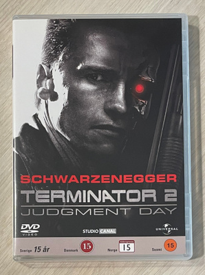 TERMINATOR 2: Tuomion päivä (1991) Schwarzenegger