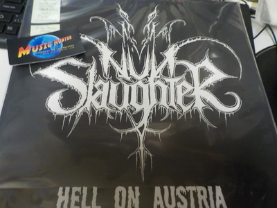 NUNSLAUGHTER - HELL ON AUSTRIA M/M- LP +