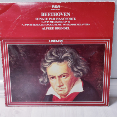 Beethoven -Pianosonaatit n.27 ja 29 LP.