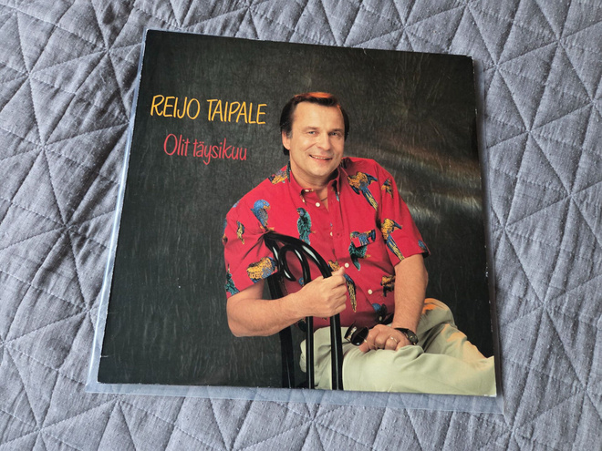 Reijo Taipale Olet Täysikuu