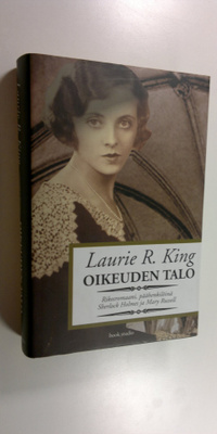 Laurie R. King : Oikeuden talo