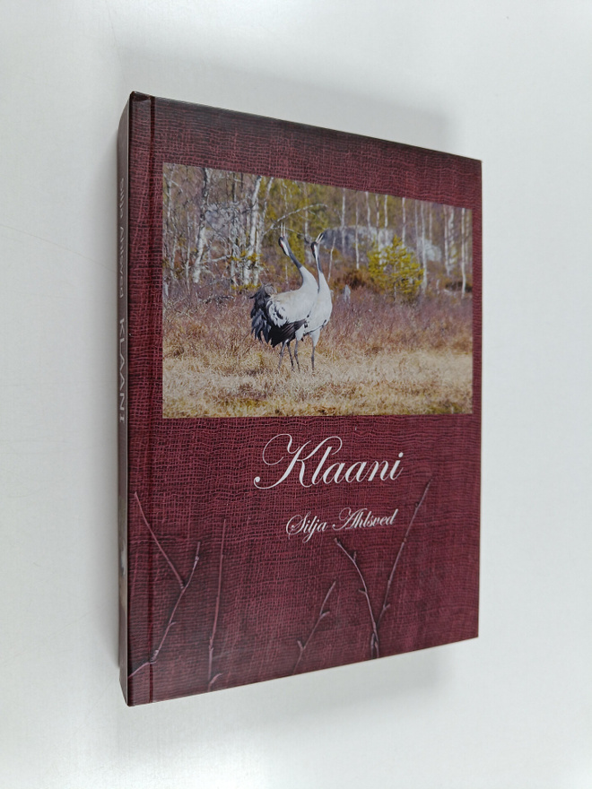 Silja Ahlsved : Klaani (signeerattu)
