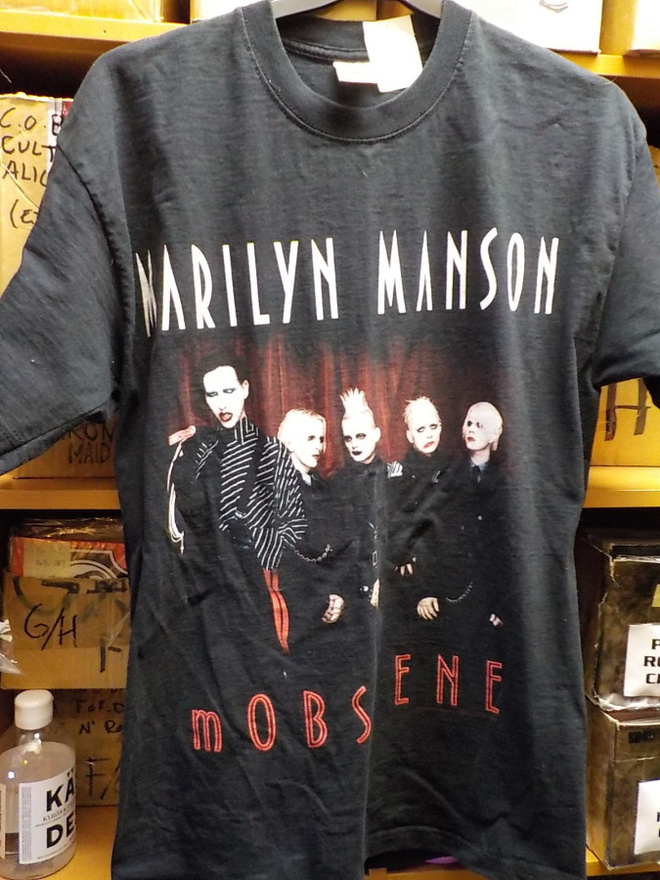 MARILYN MANSON MOBSCENE T-PAITA VUODELTA 2003 KOKO M