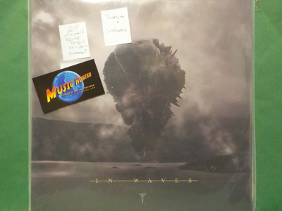 TRIVIUM - IN WAVES - GATEFOLD GER 2011 M-/M-  2LP