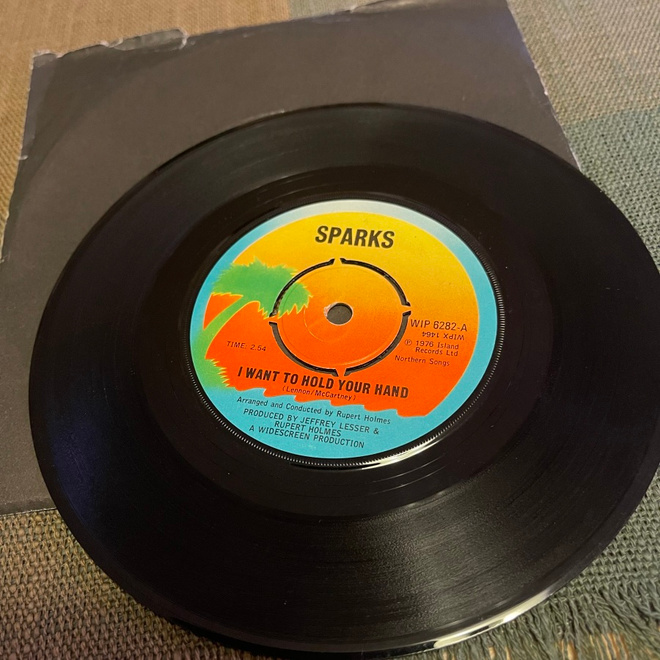 SPARKS: I Want To Hold Your Hand * England  * UK 1976