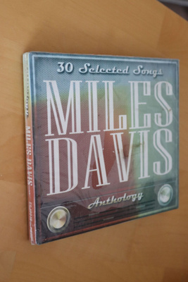 2CD Miles Davis : Anthology 30 Selected Songs
