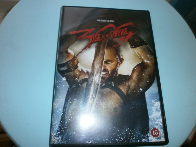 300 RISE OF AN EMPIRE   -   DVD