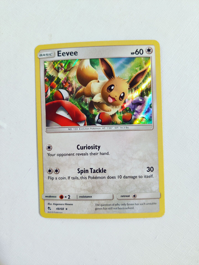 Eevee 48/68 Hidden Fates Sun & Moon Holo Rare