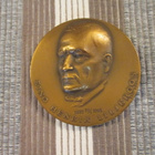 Eino Henrik Liljeroos mitali/Essi Renvall 1962. - pikkukuva 1