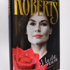 Nora Roberts : Musta ruusu - pikkukuva 1