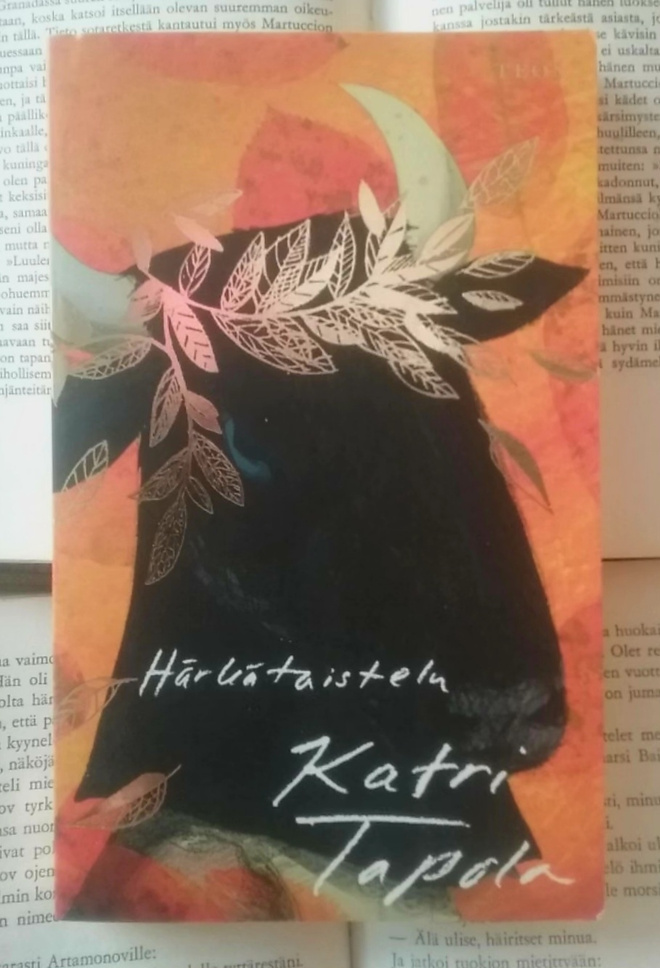 Katri Tapola - Härkätaistelu (pokkari)