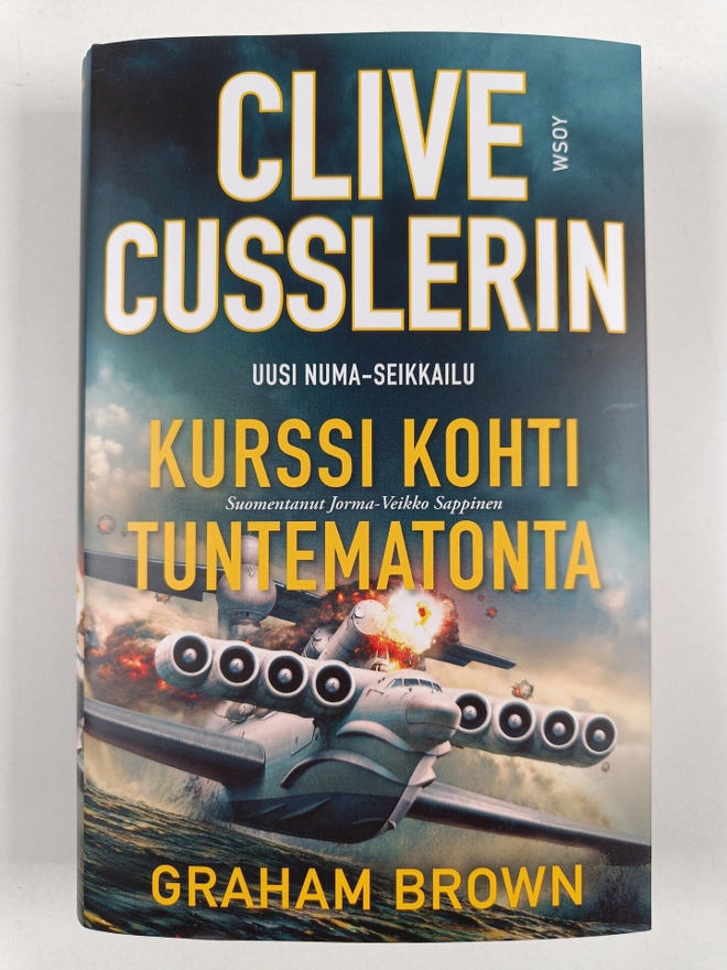 Clive Cussler : Kurssi kohti tuntematonta