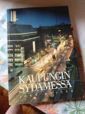 jörn donner kaupungin sydämessä
