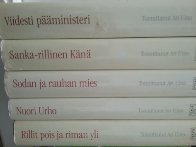 Ari Uino - Viisi Urho Kekkonen -kirjaa (sid.)