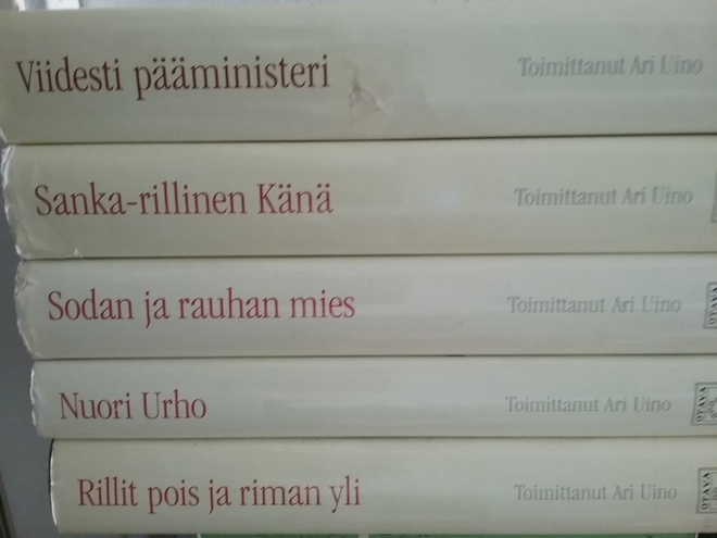 Ari Uino - Viisi Urho Kekkonen -kirjaa (sid.)