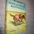 Laura Ingalls Wilder: Hopeajärven rannalla (1.p.1966) - pikkukuva 1
