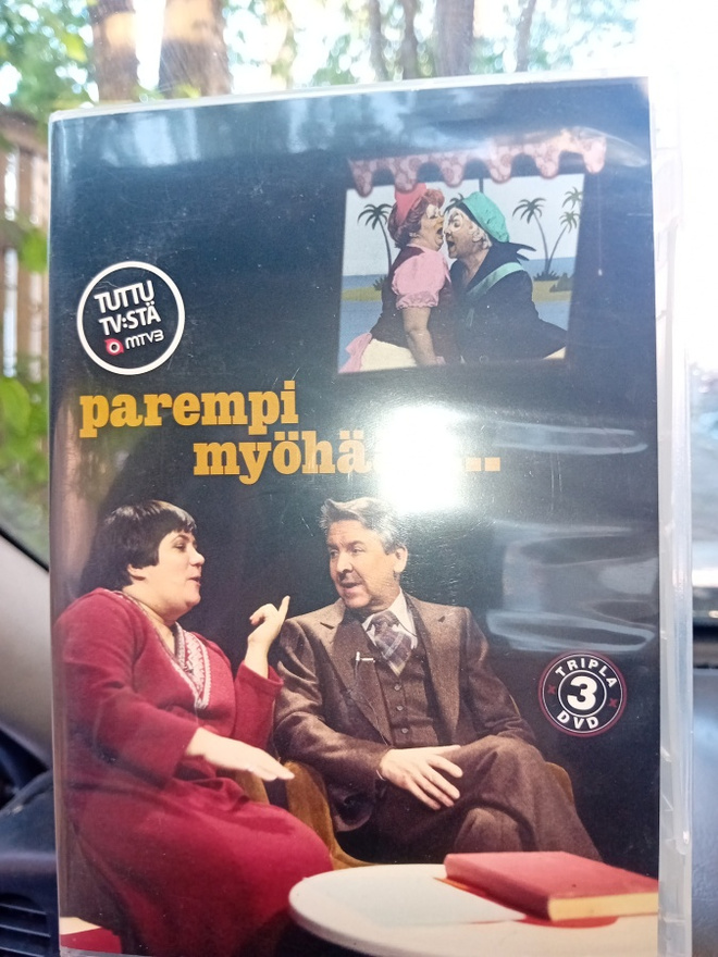 3dvd Parempi myöhään  ( SIS POSTIKULU  )