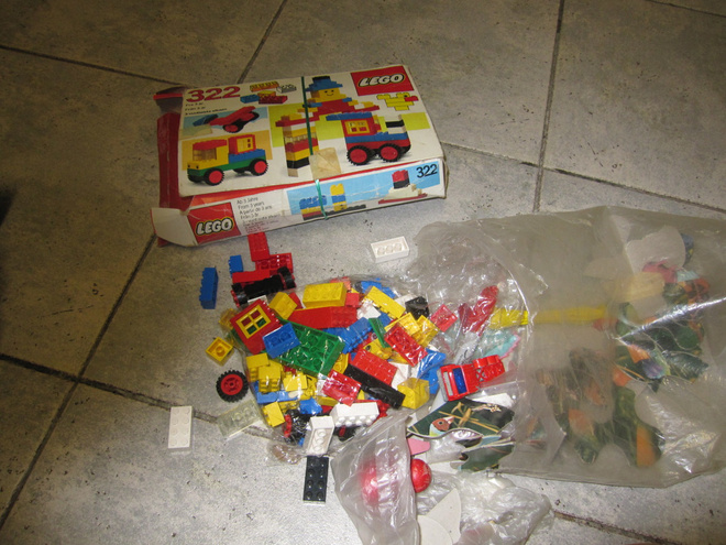 VANHOJA LEGOJA 70 LUVULTA + PALAPELI+ MATCHBOX KUORMURI YM