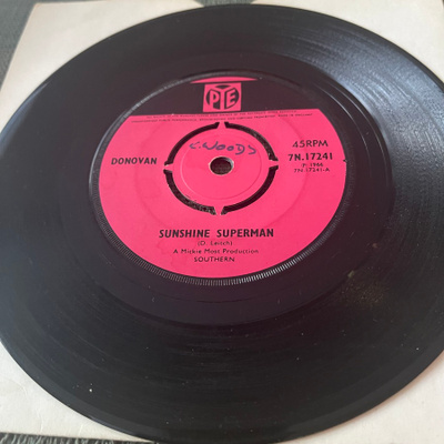 DONOVAN: Sunshine Superman * The Trip * UK 1966