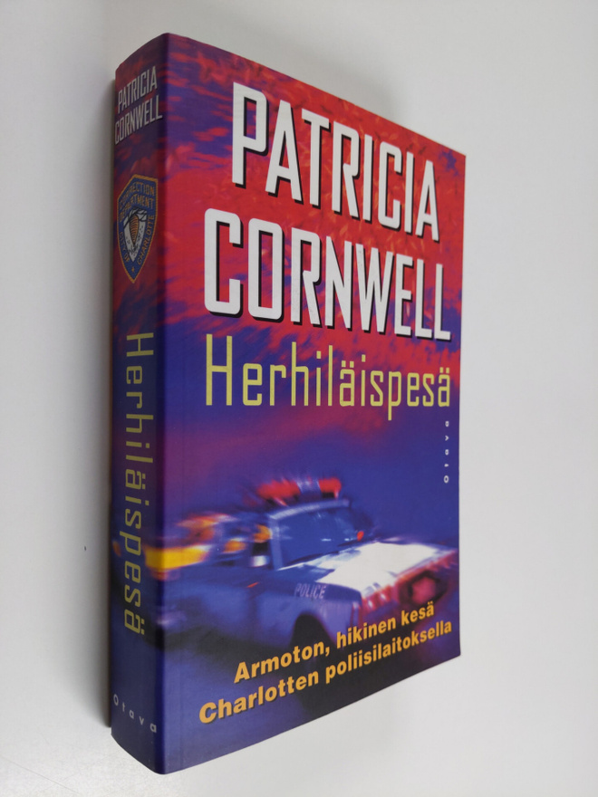 Patricia Cornwell : Herhiläispesä