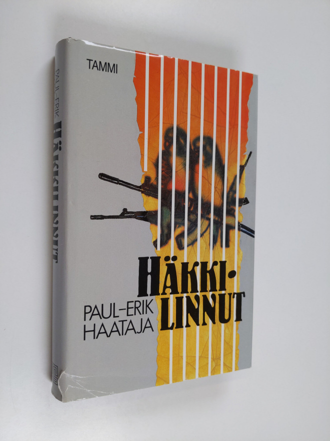 Paul-Erik Haataja : Häkkilinnut : rikosromaani