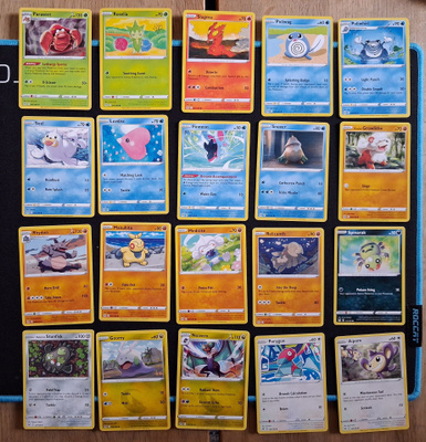 Pokemon kortit 20kpl (#41 Lost Origin)