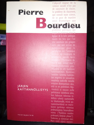 Pierre Bourdieu : Järjen käytännöllisyys ( SIS POSTIKULU  )