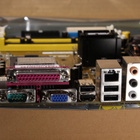 LGA775-emolevy Asus P5LD2-VM, Asuksen tehdaskunnostama - pikkukuva 2