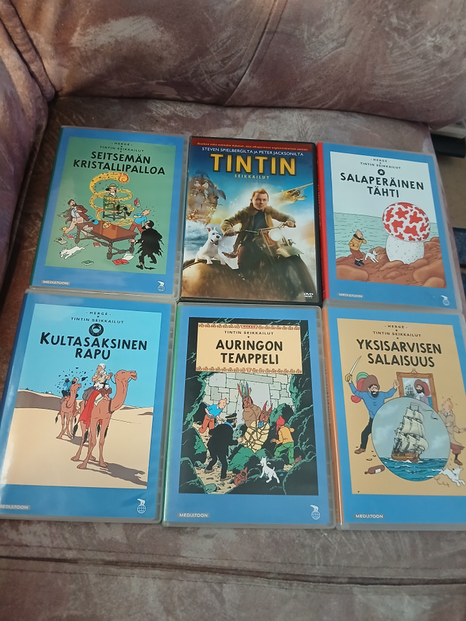 TINTTI  DVD  6 KPL NIPPU