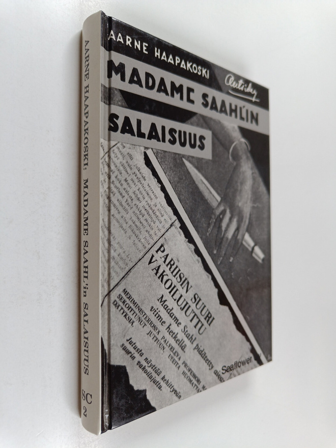 Aarne Haapakoski : Madame Saahl'in salaisuus : kertomus s...
