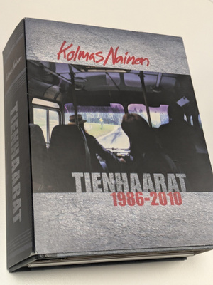 Kolmas Nainen (9CD) Tienhaarat 1986-2010 KUIN UUSI!!