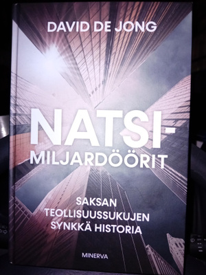 De Jong : Natsimiljardöörit ( SIS POSTIKULU )