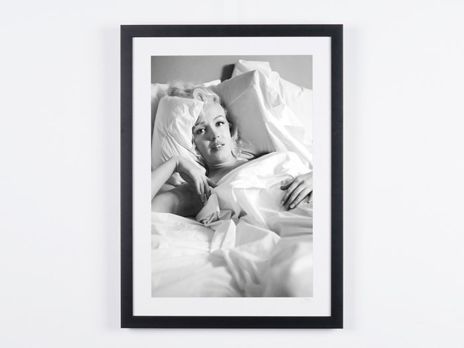 Marilyn Monroe - “Bed Sitting” - 1953, Beverly Hills - 1 - V