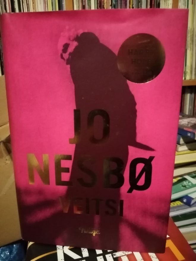 JO NESBÖ :  VEITSI  (  1 P. 2019 ) SIS POSTIKULU