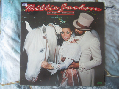 MILLIE JACKSON - JUST A LIL' BIT COUNTRY LP