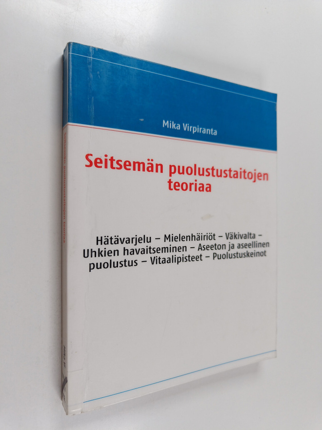 Seitsemän puolustustaitojen teoriaa