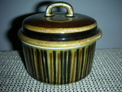 Arabia Kosmos sokerikko