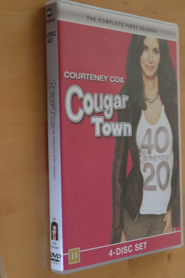4DVD Cougar Town 1 kausi Puumanainen ( 2010 )