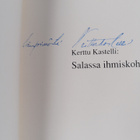 Kerttu Kastelli : Salassa ihmiskohtalot (signeerattu, tek... - pikkukuva 3