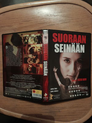 Suoraan seinään dvd