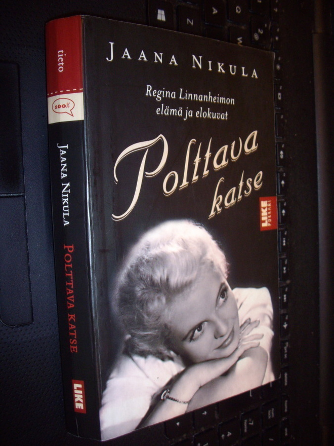 Jaana Nikula : POLTTAVA KATSE ( 2 p. 2008 ) Sis.pk:t