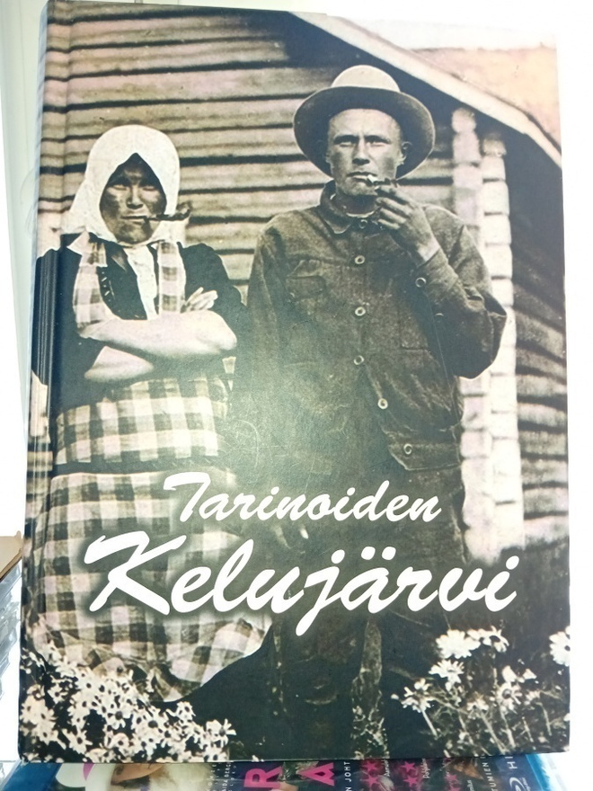 Strand :  Tarinoiden Kelujärvi ( SIS POSTIKULU  )