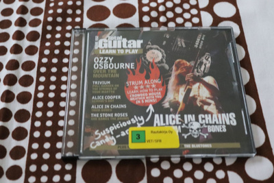 CD Total Guitar Learn to Play Issue 152