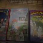 VHS Muumit: Pyrstötähti, Muumilaakson tarinoita  3 kpl - pikkukuva 1