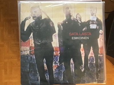 Sata lasta esikoinen LP